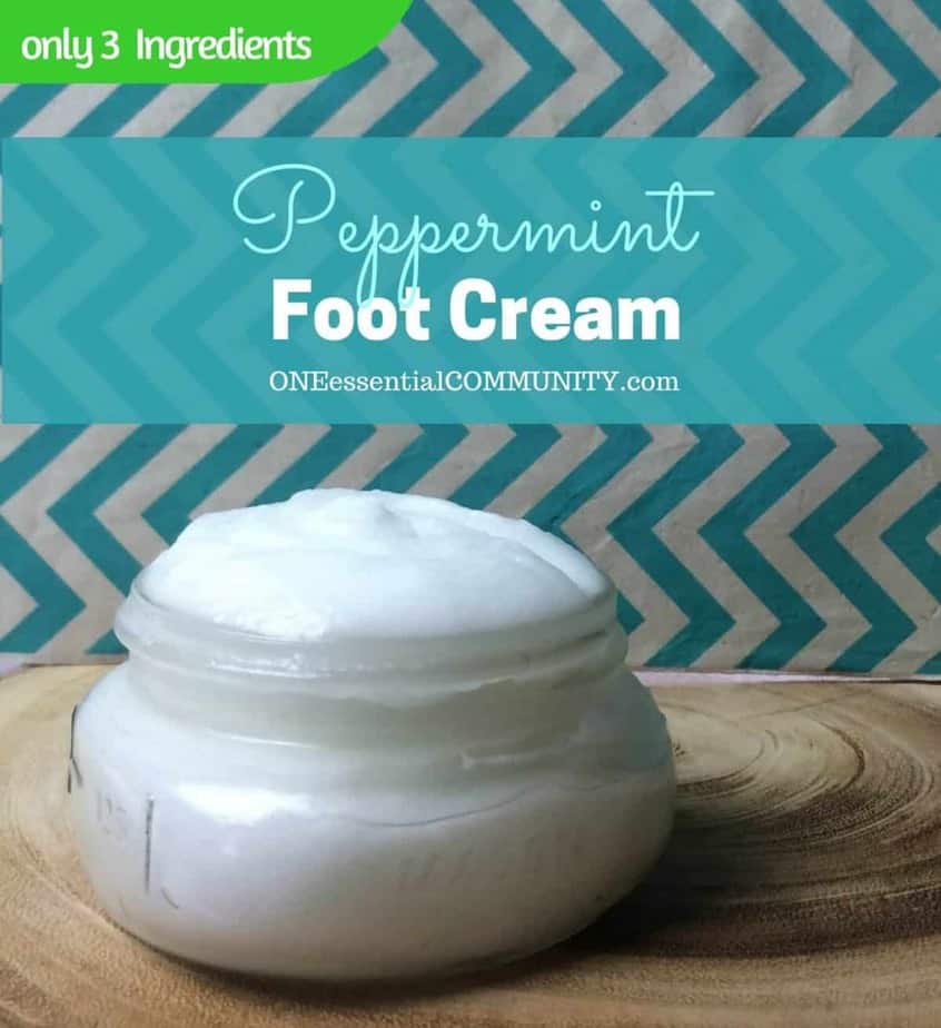 DIY Peppermint Foot Cream {made with essential oils, aloe, and coconut oil} cools, soothes, and refreshes tired feet.