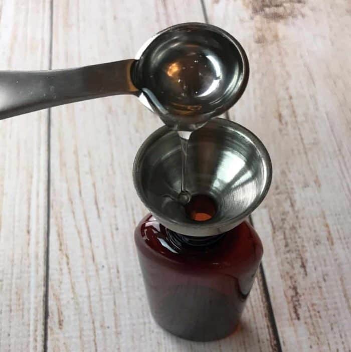 adding glycerin to hand sanitizer