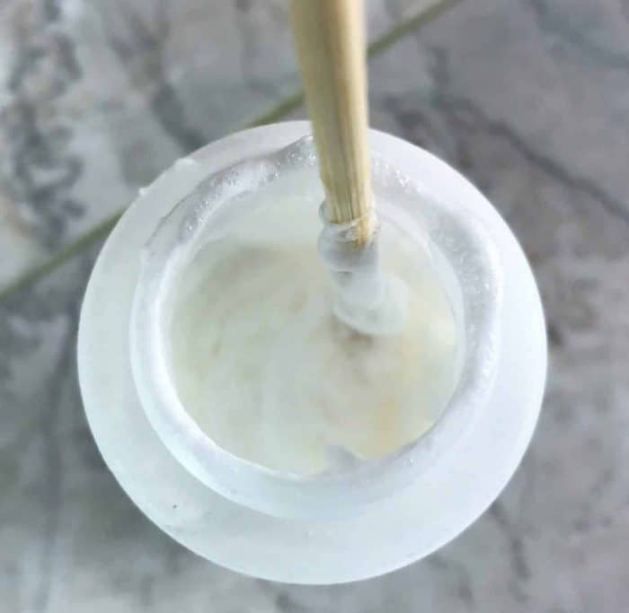 DIY Soft Scrub Recipe with Essential Oils - Great for cutting through soap scum, erasing stains, restoring shine to sinks, disinfecting ...