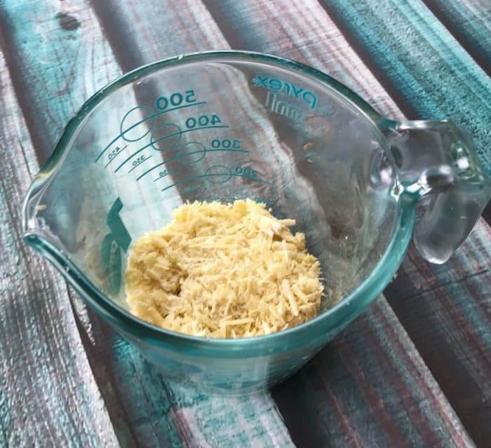 These DIY bath melts are loaded with decadent butters and good-for-your-skin essential oils. Plus they smell amazing! click for the recipe and step-by-step instructions to make these super moisturizing, skin softening, and great-smelling bath melts.