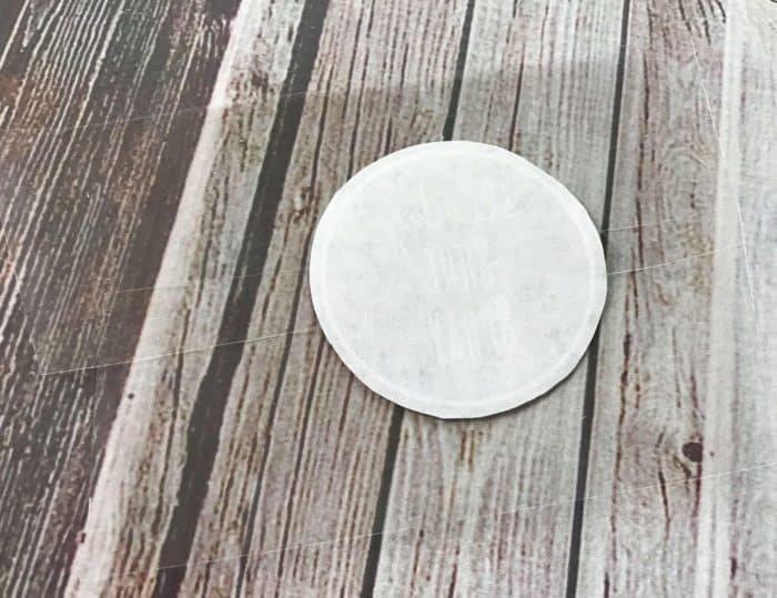 DIY Stinky Shoe Spray {essential oils} - simple to make, even stinkiest shoes smell fresh & clean again. A couple sprays of this all-natural powerful deodorizer knocks out shoe & foot odor in no time! **Plus there are free printables of recipe cards and labels that you can use for yourself, share with your team, or use for a make & take class.