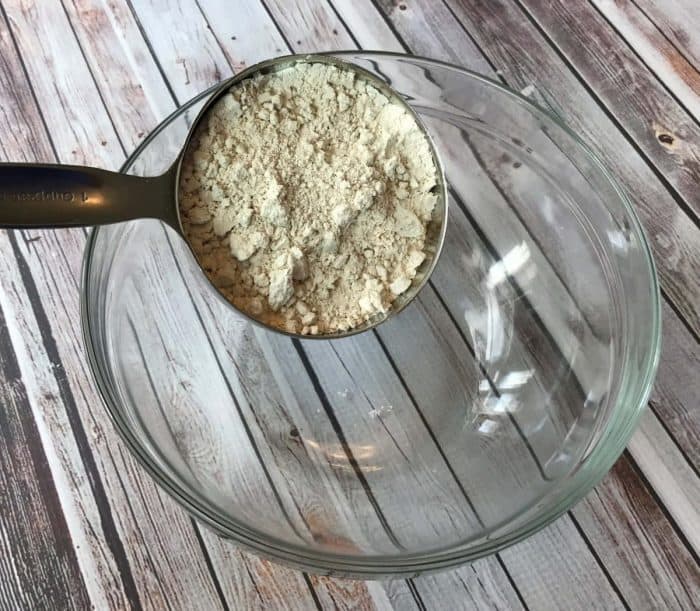 Lavender, Oatmeal, & Milk Bath Soak for Dry Skin One Essential Community