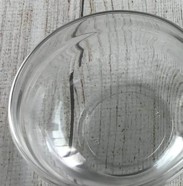 all natural DIY recipe with essential oils for perfectly imperfect soft, textured beachy waves with added volume and fullness