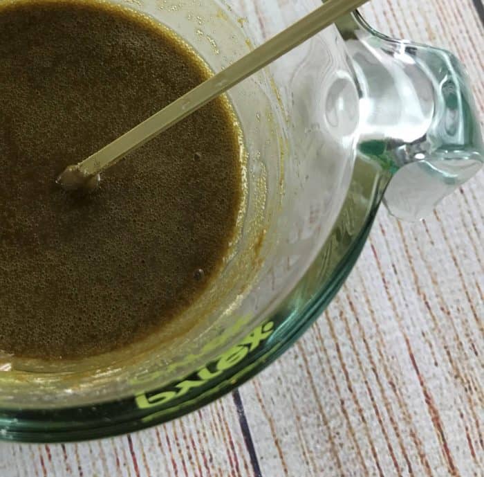 Got a bug bite, rash or other itchy nuisance? homemade natural anti-itch stick with essential oils. Itch relief in no time!