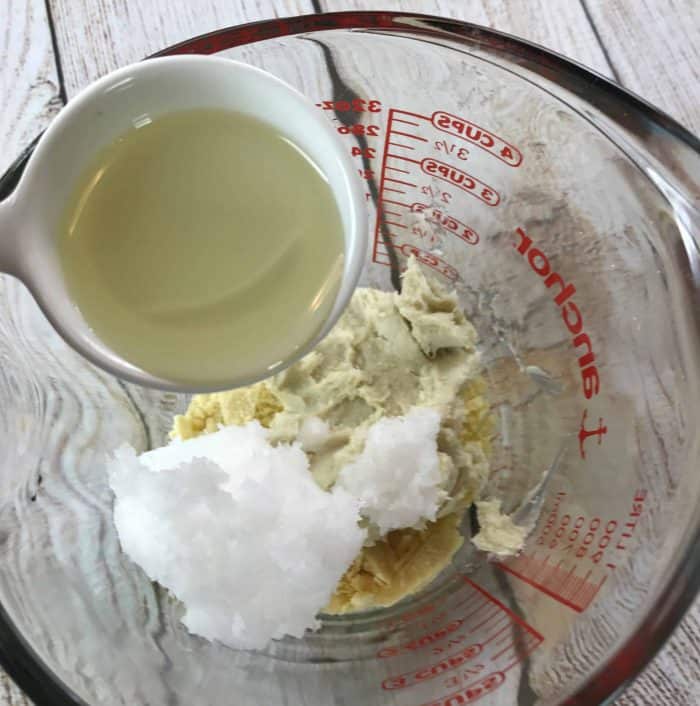 homemade DIY essential oil deodorant recipe that really works