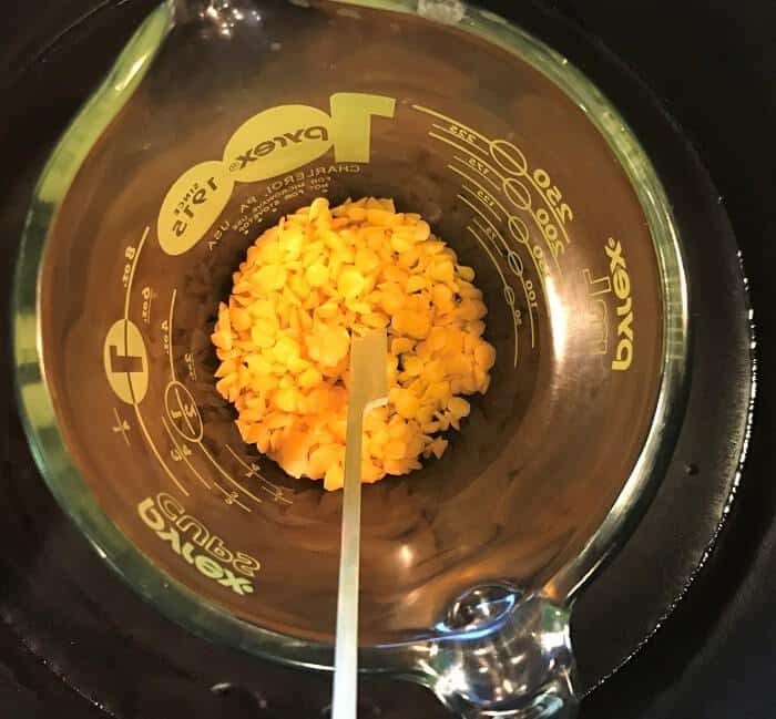 beeswax melting