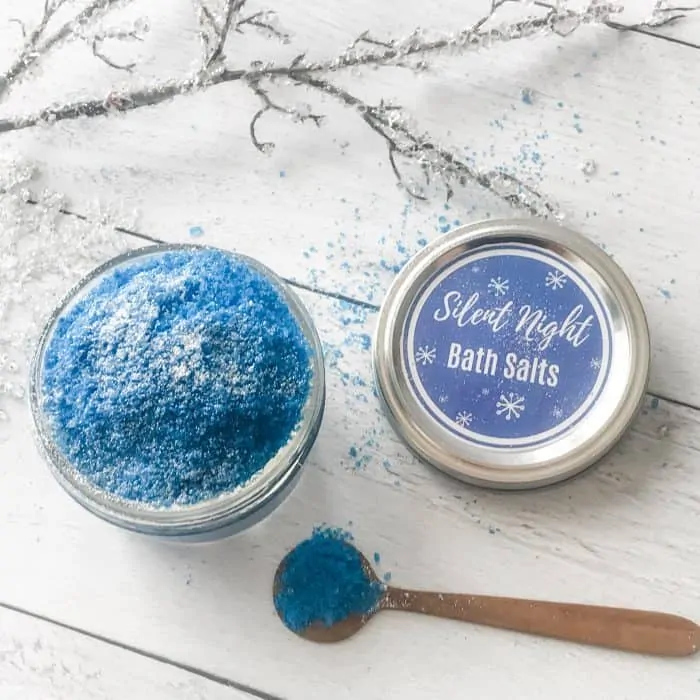 Silent Night bath salts made with essential oils {great for getting a good nights sleep}