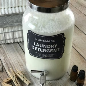 homemade HE liquid laundry detergent recipe with essential oils. natural, non-toxic, & it really works! Removes odors, cleans clothes, rinses clean. #doterra #youngliving #DIY #essentialoils essential oil recipes, natural cleaning, DIY cleaning