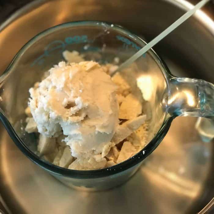 Lush copycat recipe for Wiccy Magic Muscles massage lotion bars - combination of cinnamon and peppermint essential oils provides warm, tingly sensation that soothes sore, achy muscles. Adzuki beans apply light pressure and feel like tiny little fingertips giving you a wonderful relaxing massage. #Lushcopycat #essentialoilrecipes #essentialoilDIY #essentialoiluses #lotionbars #essentialoils #DIYbeauty