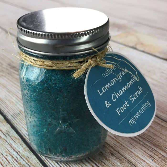 40 favorite essential oil recipes for summer - homemade sunscreen, after-sun spray, cooling spray, DIY deodorant, diffuser blends, summer room sprays, rollerball recipes, bug spray, essential oils for travel, and more. Lots of easy summer essential oil recipes with step-by-step instructions and free printables. #essentialoilrecipes #essentialoilDIY #essentialoildiffuser #essentialoiluses #essentialoils #DIYbeauty #naturalremedies