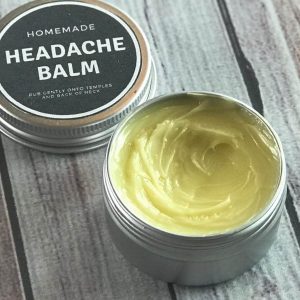 This one natural headache relief balm stops headache pain from all kinds of headaches - tension, stress, allergy-triggered, hormones (PMS and menopause), migraine, and sinus headaches. it's an easy DIY made with the natural goodness of essential oils. #essentialoils #essentialoilrecipes #DIYrecipes #yleo #doterra #essentialoiluses #naturalremedies #headacheremedies #headacherelief #headacheessentialoil #headache