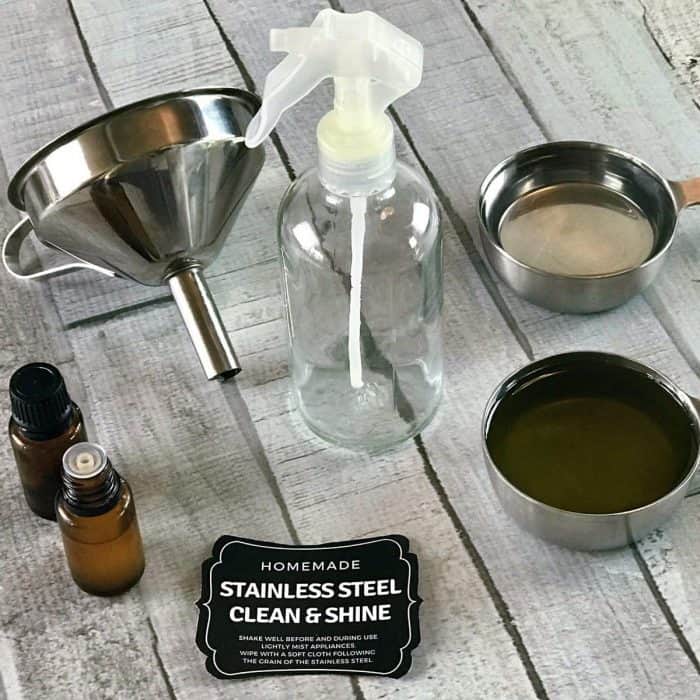 DIY Stainless Steel Polish- easy, 3 ingredient cleaning recipe. Natural, non-toxic, made with essential oils. Gets rid of fingerprints, smudges, dirt and grime. Creates clean, sparkly, shiny finish free of fingerprints and smudges. essential oil recipe, essential oil DIY, natural cleaning, essential oil cleaning, doTERRA, Young Living, Plant Therapy