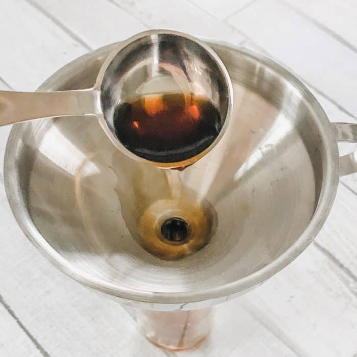 adding vanilla extract to funnel