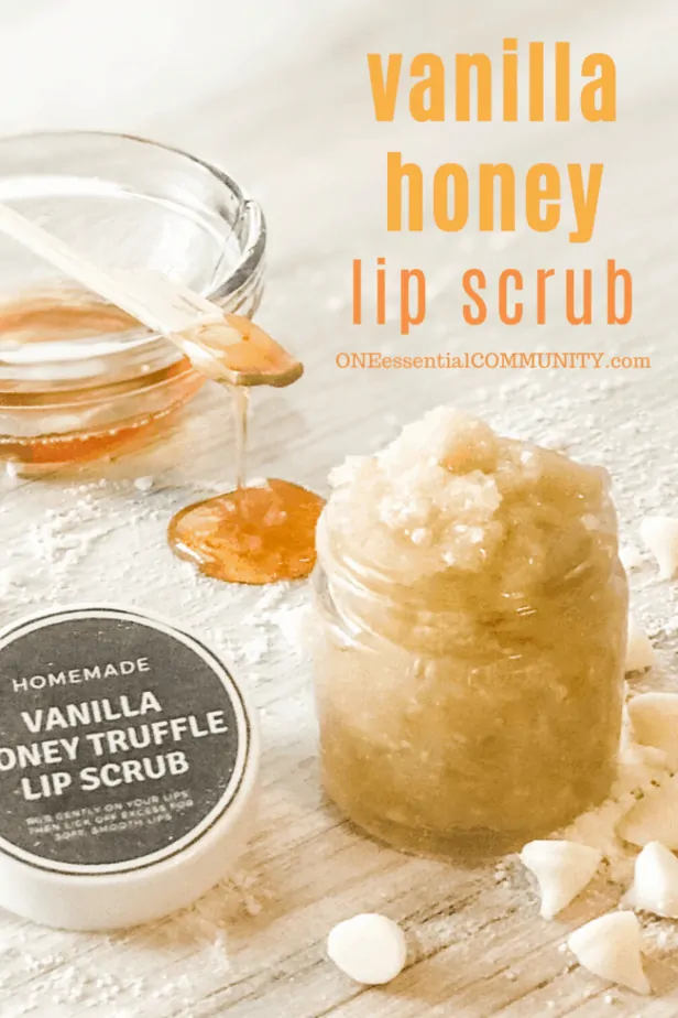 Homemade DIY recipe of vanilla honey lip scrub
