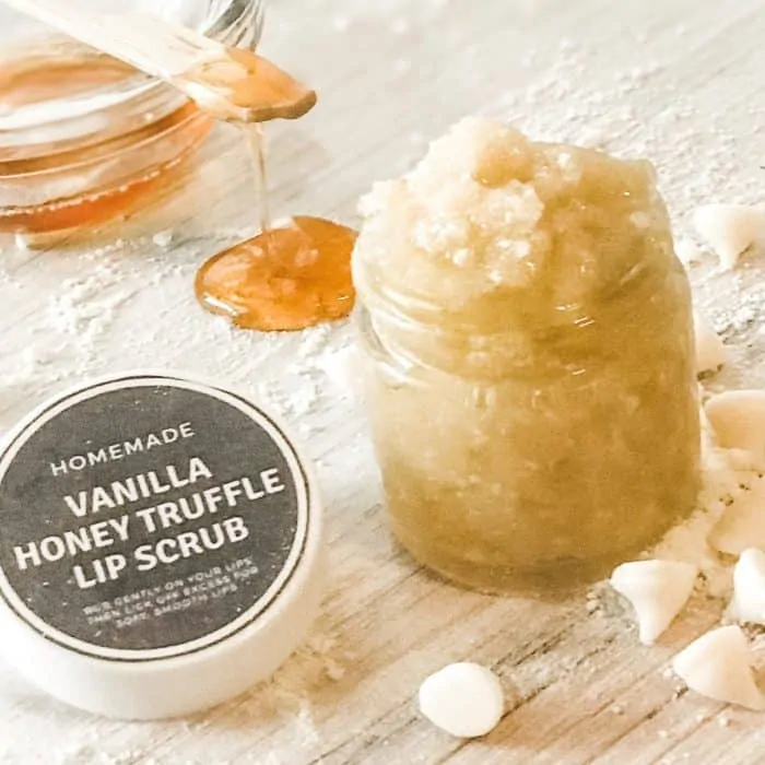 homemade DIY recipe of vanilla honey lip scrub made with essential oil