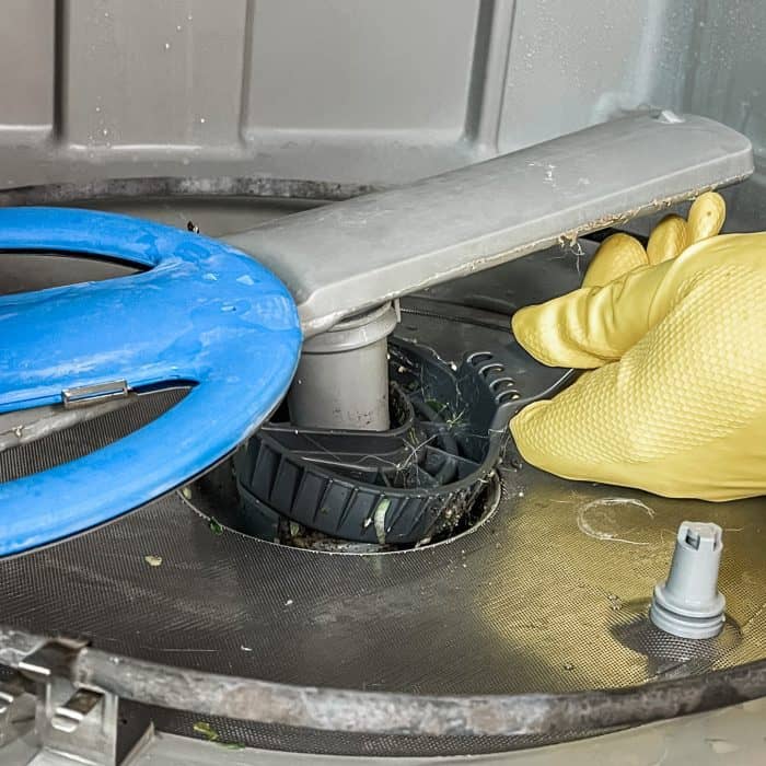 removing filter from bottom of dishwasher