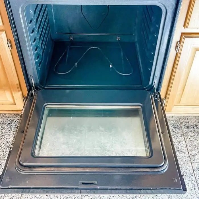 sparkling clean oven after using homemade natural oven cleaner